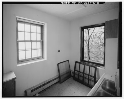 Techwood Homes, Gebouw nr. 1, 575-579 Techwood Drive, Atlanta, Fulton County, GA door American Photographer