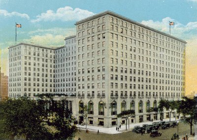 The Drake, Lake Shore Drive door American Photographer