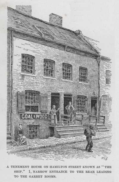Een huurkazerne op Hamilton Street bekend als "Het Schip," 1, smalle ingang naar de achterzijde leidend naar de zolderkamers (litho) door American School