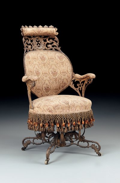 Rococo Revival geschilderde en vergulde gietijzeren centripetale fauteuil, vervaardigd door de American Chair Company, New York, ca. 1850 door American School