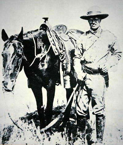 Theodore Roosevelt met zijn paard, c.1885 door American School