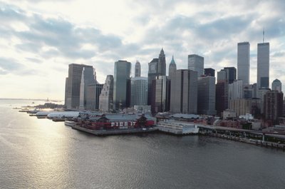 Uitzicht op het Financiële District over de East River door American School