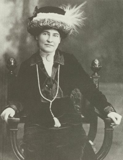 Willa Cather, ca.1910 (gravure) door American School