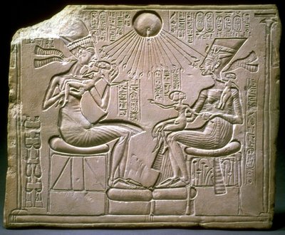 De koninklijke familie: Achnaton, Nefertiti en hun kinderen, ca. 1350 v.Chr. door Ancient Egypt