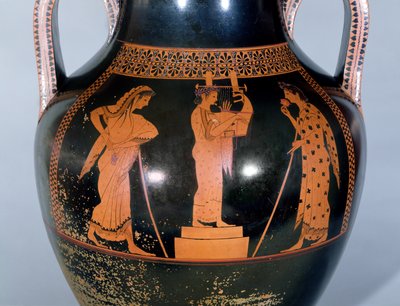 Attische roodfigurige amphora die een citharede toont tijdens een muziekcompetitie door Andokides Painter