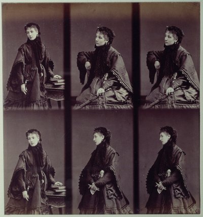Portret van Sarah Bernhardt (1844-1923) in stadskostuum door Andre Adolphe Eugene Disderi