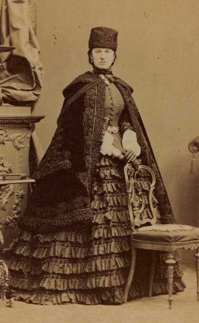 Portret van Anne Sutherland-Leveson-Gower, Hertogin van Sutherland door Andre Adolphe Eugene Disderi
