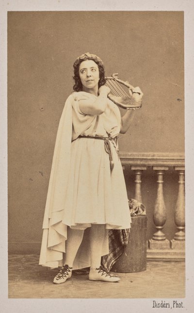 Portret van de zangeres en componiste Pauline Viardot 1821-1910, 1862 door Andre Adolphe Eugene Disderi
