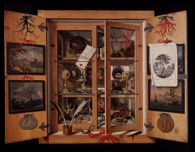 Klein kabinet van curiositeiten in Trompe l