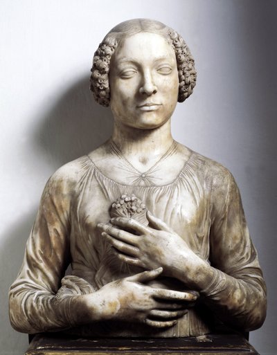 Vrouw met een bos bloemen Marmeren beeldhouwwerk door Andrea di Francesco di Cione genaamd il Verrocchio (1435-1488) 1475-1480 ca. Hoogte 58 cm Florence, Museo Nazionale del Bargello door Andrea del Verrocchio