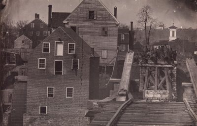 Einde van de brug na de aanval van Burnside, Fredericksburg, Virginia door Andrew Joseph Russell