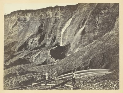 Hydraulische Goudmijnbouw, Bij Dutch Flats, Californië, C. P. R. R. door Andrew Joseph Russell