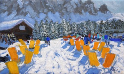 Café en Ligstoelen, Selva Gardena, Italië, 2016 door Andrew Macara
