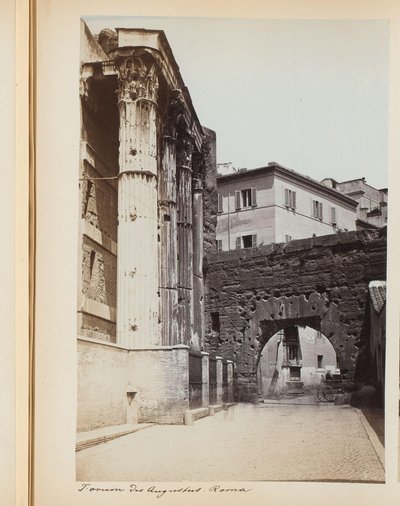 Forum van Augustus te Rome, Italië door Anonymous