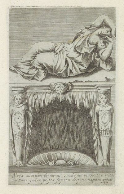 Sculptuur van de slapende Ariadne boven een schouw door Anonymous