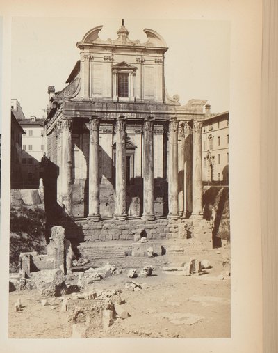 Tempel van Antoninus en Faustina aan het Forum Romanum te Rome door Anonymous