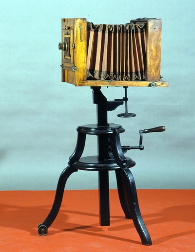Camera, circa 1890. Milaan door Anonymous Anonymous