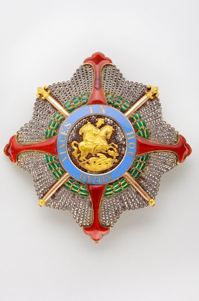 Koninkrijk der Beide Siciliën - Koninklijk Huis van de Beide Siciliën: plaat van de Orde van Sint Joris van de Reünie - Model voor de Grootmeester - begin 19e eeuw - Goud, zilver, marcasiet en email - D 8,5 cm; gewicht 80 g - Privécollectie door Anonymous Anonymous