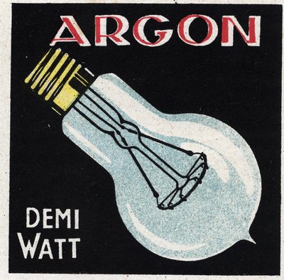 Nieuwe gas-eigenschappen: argon wordt gebruikt om een halve watt lamp te vullen. Anonieme illustratie uit 1925. Privécollectie. door Anonymous Anonymous