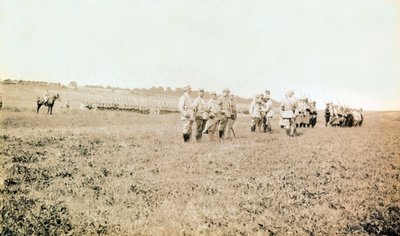 Foto uit een persoonlijk album van een infanterieluitenant tijdens de eerste maanden van de Eerste Wereldoorlog door Anonymous Anonymous