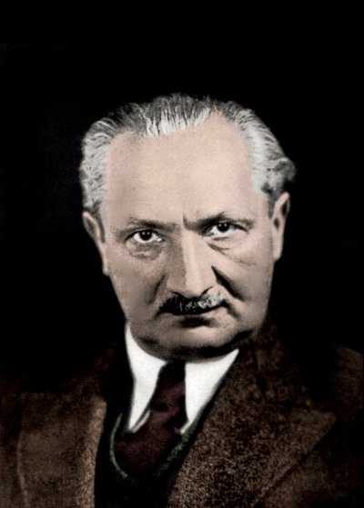 Portret van Martin Heidegger (1889-1976), Duitse filosoof door Anonymous Anonymous