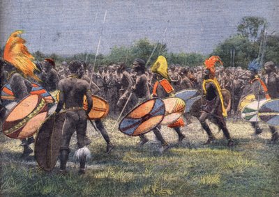 De expeditie van voormalig Amerikaans president Theodore Roosevelt (1858 - 1919) naar Afrika: Krijgsdans in Oeganda. Gravure. Uit de krant 