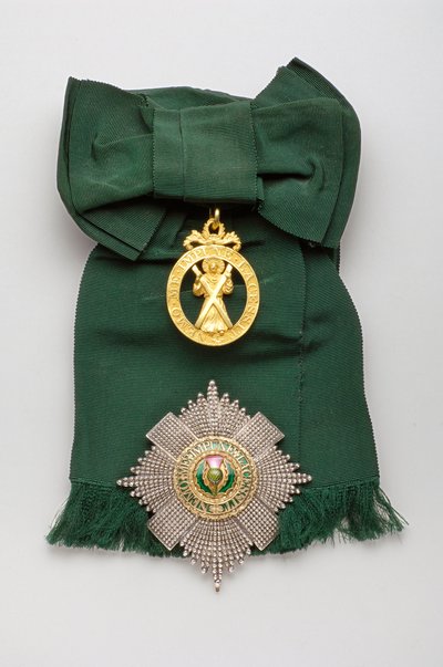 Verenigd Koninkrijk - Orde van de Distel - Boven: Insigne, voorschriftmodel, gemaakt door John James Eddington (Londen) door Anonymous Anonymous