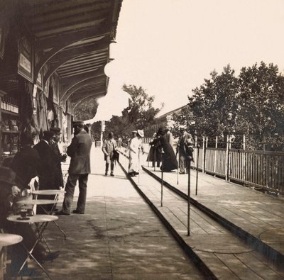 Wereldtentoonstelling van 1900 in Parijs: Het rollende trottoir. Privécollectie door Anonymous Anonymous