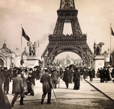 Wereldtentoonstelling van 1900 in Parijs: Uitzicht genomen op Champs de Mars - Privécollectie door Anonymous Anonymous