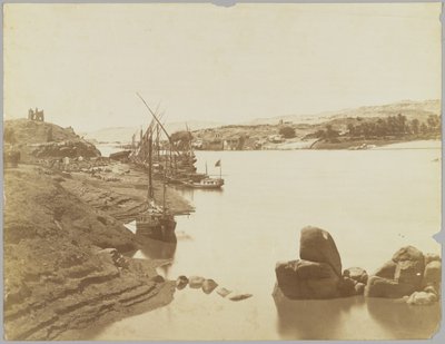 Aswan, uitzicht op de Nijl vanaf de oostelijke oever door Antonio Beato