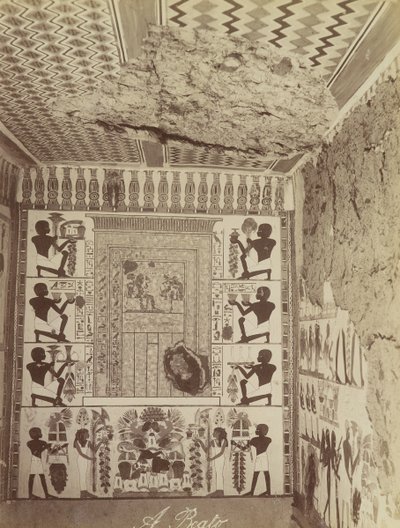Graf van Nakht in Thebe, zicht op beschilderde muur en plafond van het graf door Antonio Beato