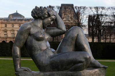 Jardin des Tuileries, Aristide Maillol, Montagne 1937 (lood), Parijs, Frankrijk (foto) door Aristide Maillol
