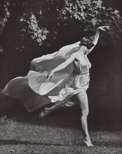 Anna Duncan (z/w foto) door Arnold Genthe