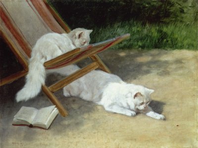 Twee witte Perzische katten met een lieveheersbeestje bij een ligstoel door Arthur Heyer