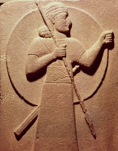 Reliëf van een Hettitische krijger, uit Carchemish, 11e-9e eeuw v.Chr. door Assyrian School