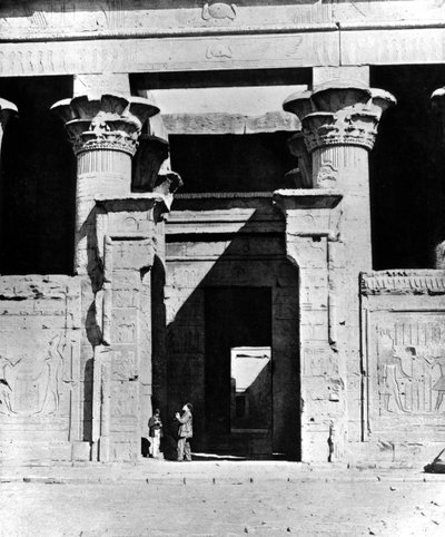 Tempel Edfu, Egypte, 1893 door Auguste Edouard Mariette