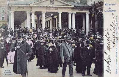 Ansichtkaart die koning Edward VII (1841-1910) toont die de spa van Marienbad bezoekt, c.1905 door Austrian School