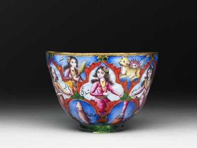 Kom met deksel, schotel en lepel met astrologische decoratie, begin 19e eeuw door Baqir
