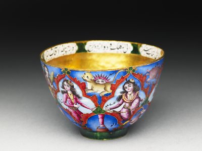 Kom met deksel, schotel en lepel met astrologische decoratie, begin 19e eeuw door Baqir
