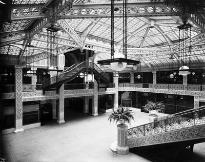 Lobby van het Rookery Building, Chicago, Illinois, VS door Barnes and Crosby