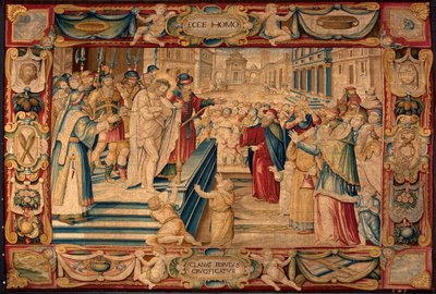 Passie van Christus: Jezus wordt aan de menigte gepresenteerd. Tapijt gemaakt in de manufacturen van Brussel. 16e eeuw Genes, Musei di Strada Nuova door Belgian School