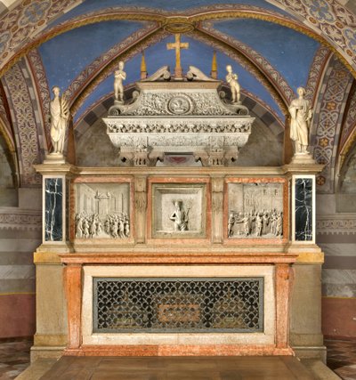 Crypte, Hoogaltaar met de Ark van de Heiligen Marcellino en Peter Exorcist, Uitgevoerd door Benedetto Briosco 1506-08, Hersteld door Matteo Galletti 1609 door Benedetto Briosco