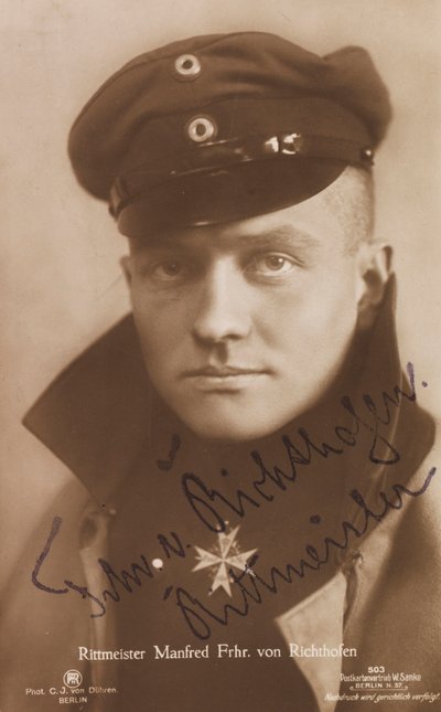 Portret van Manfred von Richthofen 1892-1918, 1918 door Berlin . Photo studio C. J.