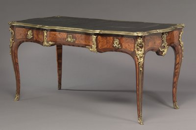Tafelbureau door Bernard II van Riesen Burgh