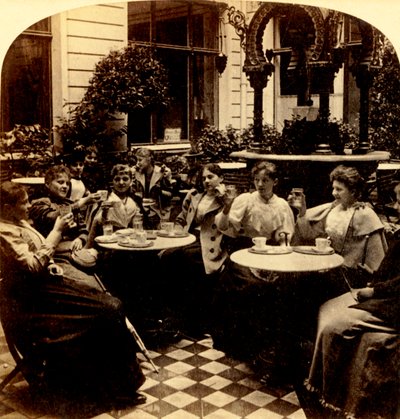 Verfrissing - Unter den Linden Café, Berlijn, Duitsland door Bert Underwood