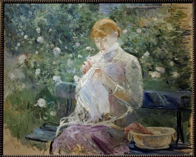Pasie naait in de tuin in Bougival door Berthe Morisot