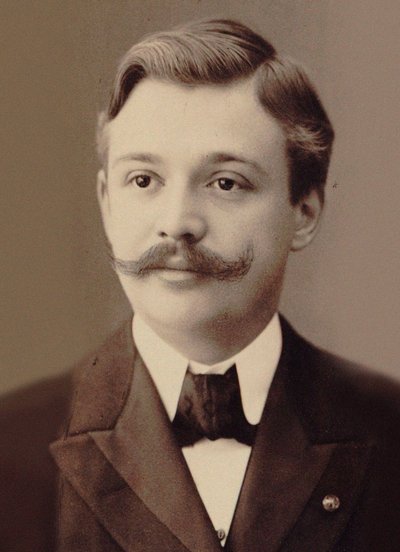 Portret van de violist en componist Henri Marteau door Breslau . Photo studio N. Raschkow