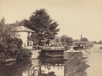 Sluiswachtershuisje en sluisdeuren door British 19th Century