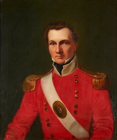 Portret van een heer in een rood militair jasje door British School