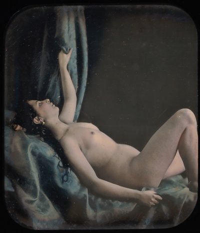 [Liggende vrouwelijke naakt geposeerd als Danae], 1850s door Bruno Braquehais